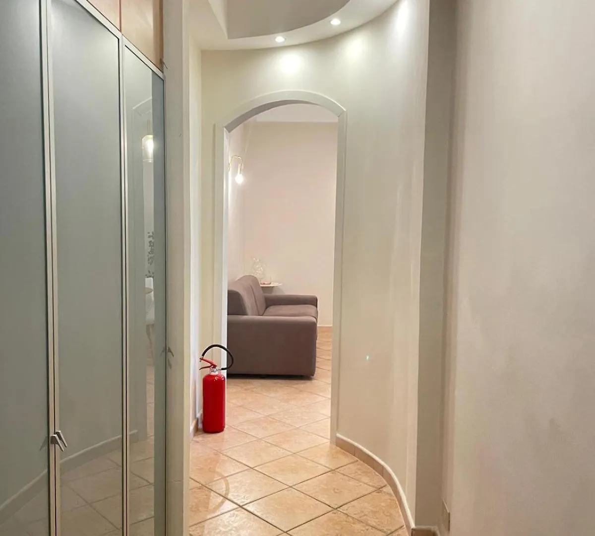 Apartment Elegance In Rome Comfort And Style